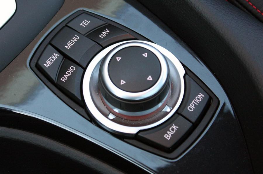  BMW X1 2013 года  (фото 146 из 177)